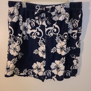 Men's 2xl tropical floral swim trunks . Great condition.